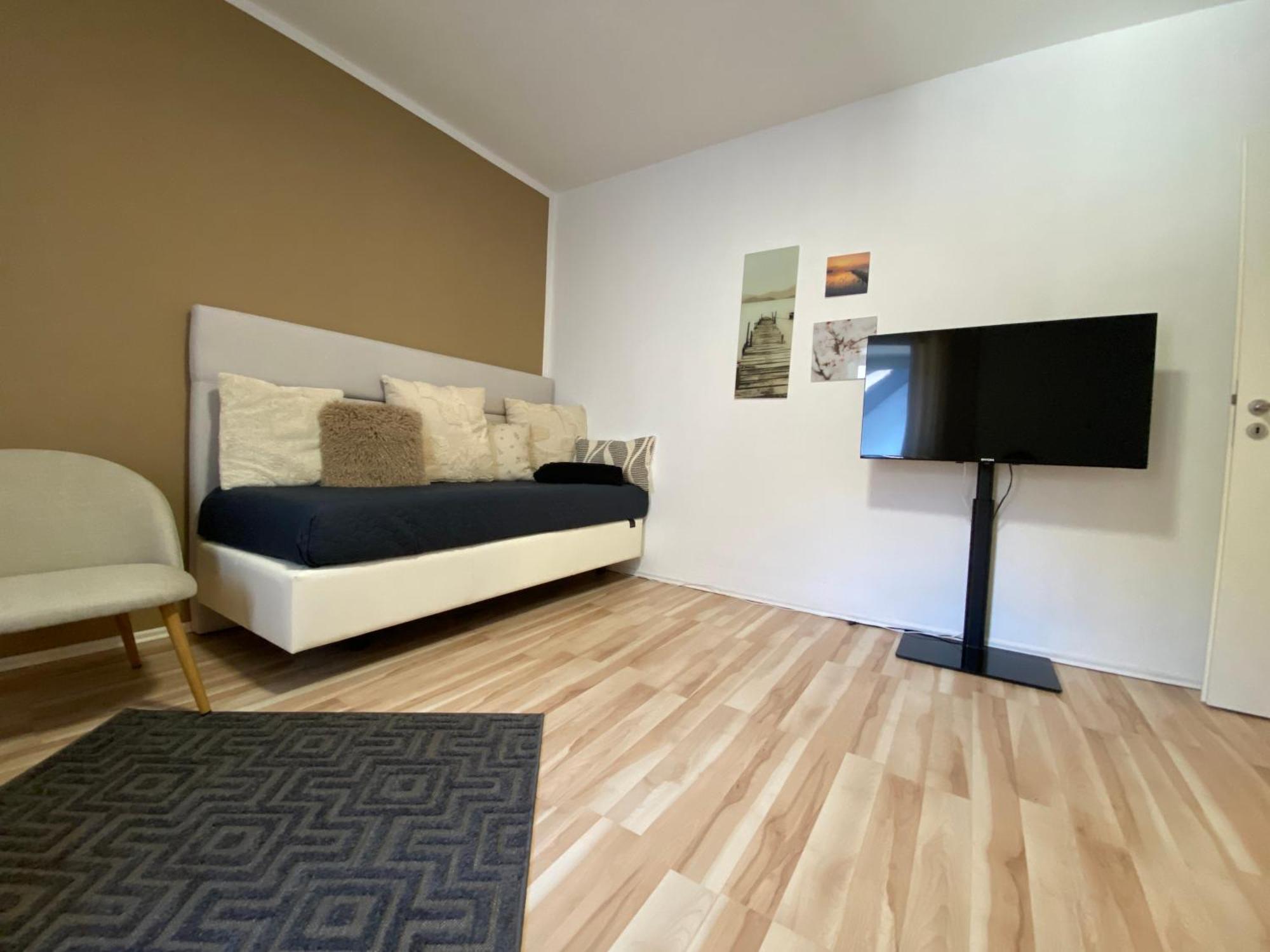 Sleep Well Apartments Detmold - Tempur Beds- Neu - Top Lage - Free Parking - Wifi Bagian luar foto