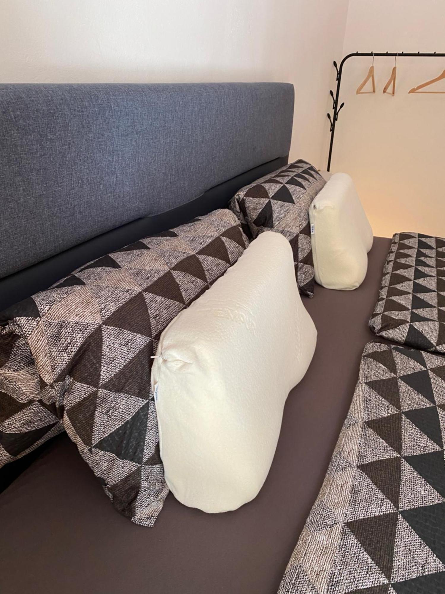 Sleep Well Apartments Detmold - Tempur Beds- Neu - Top Lage - Free Parking - Wifi Bagian luar foto